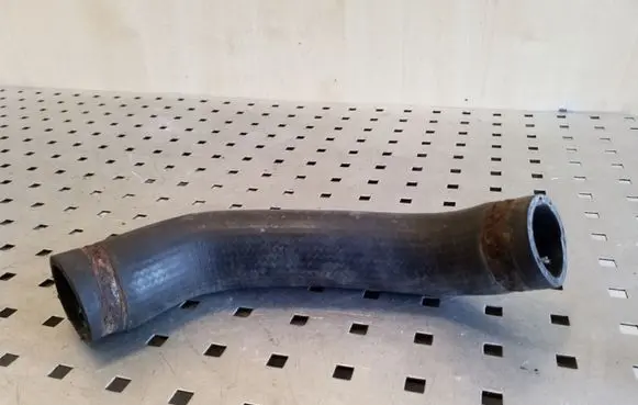 Subaru Legacy Engine coolant pipe/hose