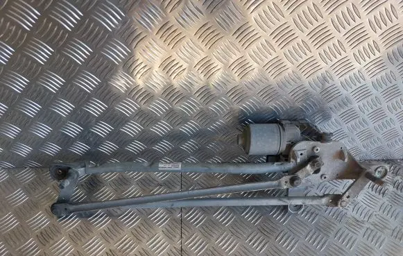 Volvo XC70 Front wiper linkage and motor 31333457 C83HE 3397021529