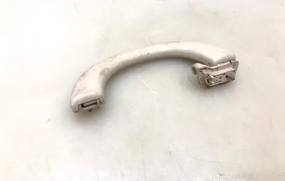 Mercedes-Benz E W211 Rear interior roof grab handle A2118100051