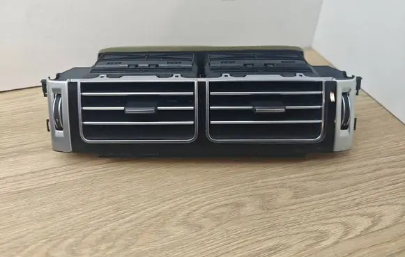 Land Rover Range Rover L405 Dash center air vent grill CK5201820AC 08289 11122012