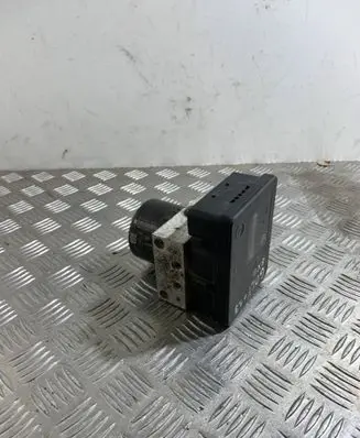 Volkswagen Golf Plus ABS Pump 1K0907379Q 1K0614517M