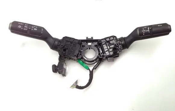 Lexus CT 200H Wiper turn signal indicator stalk/switch 17J613 6130Z9N 17J614