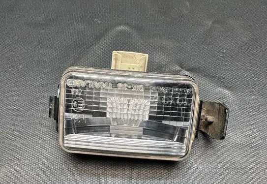 Toyota Hilux (AN120, AN130) Number plate light 18519 0K35 1798