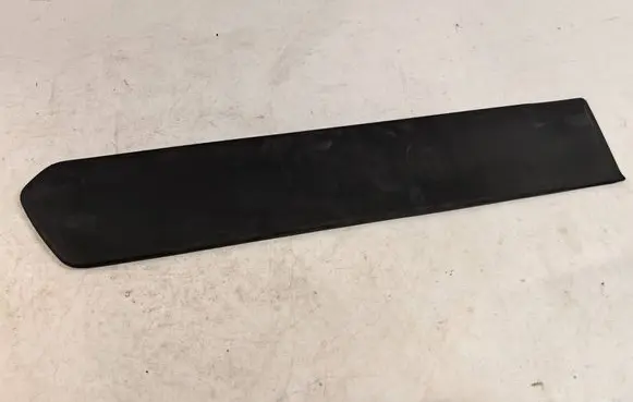 Suzuki SX4 Rear door trim (molding) 990E079J0700