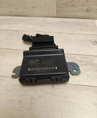 Hyundai i40 Hand brake control module 597903Z500 EP80010400