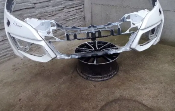 Honda Civic IX Front bumper