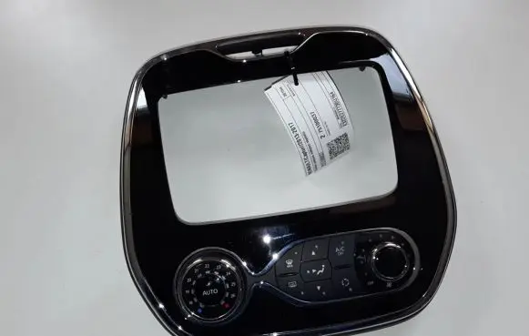 Renault Captur Air conditioner control unit module 275100037