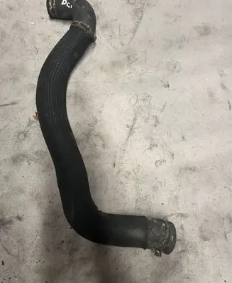 Renault Trafic II (X83) Engine coolant pipe/hose