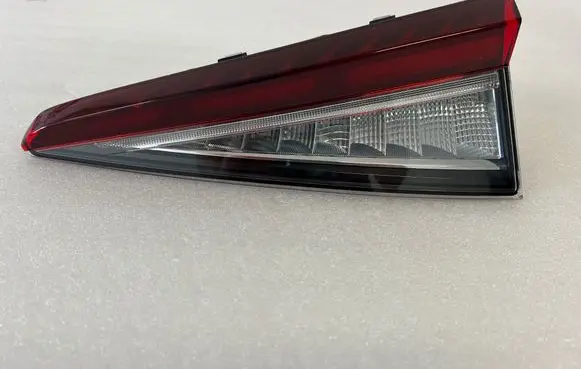 Skoda Enyaq iV Tailgate rear/tail lights 5LG945308B 5LG945308