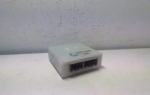 Subaru Impreza II Door central lock control unit/module 88251SA000