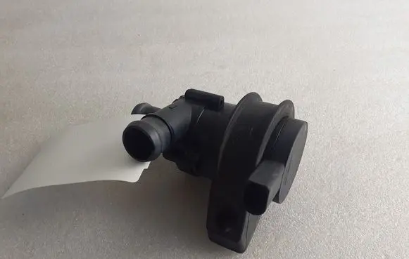 Volkswagen PASSAT CC Electric auxiliary coolant/water pump 309500210