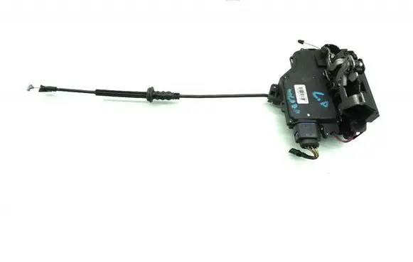 Skoda Octavia Mk2 (1Z) Front door lock 3D1837015
