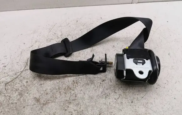 Volvo V40 Rear seatbelt P31292072 1P619885900D