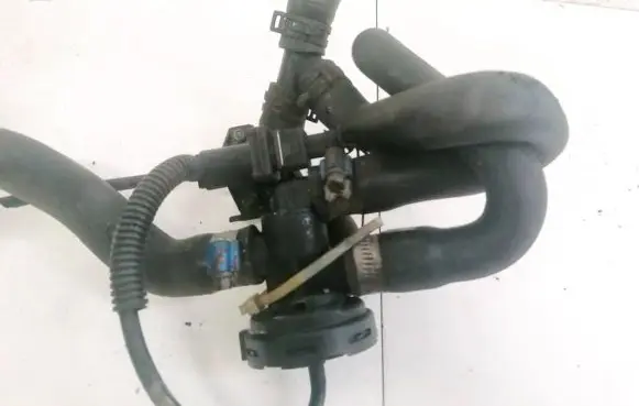 Valve vacuum