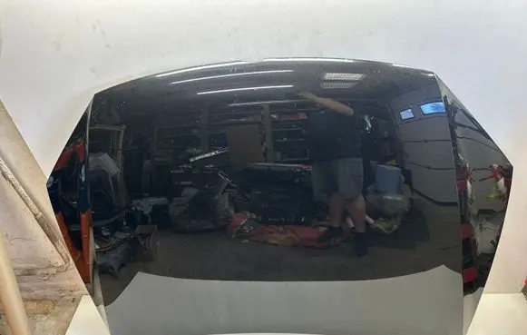 Volkswagen Touareg II Engine bonnet/hood