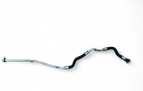 Gearbox oil cooler pipe/hose