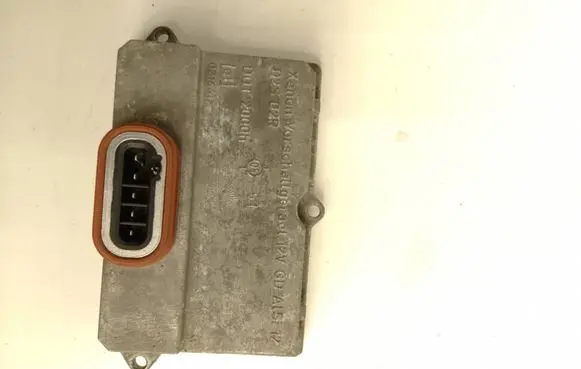 Mercedes-Benz ML W164 Headlight ballast module Xenon 021661 5dv00829000 27850300256143