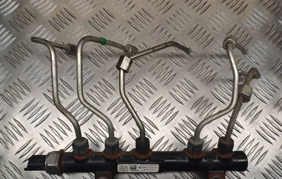 Peugeot 208 Fuel main line pipe 9685297580