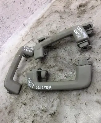 Volvo S90, V90 A set of handles for the ceiling 13550