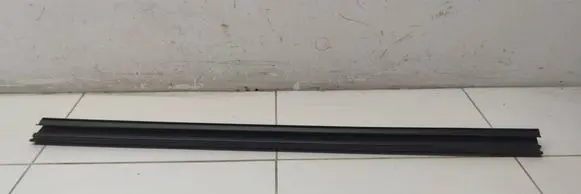 Peugeot 308 Rubber seal rear door 