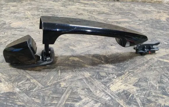 BMW 2 F46 Front door exterior handle 7422104