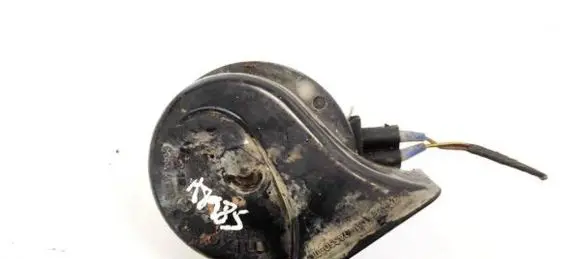 Volkswagen PASSAT B4 Horn signal E200884