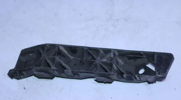 KIA Sportage Front bumper mounting bracket 86515F1000