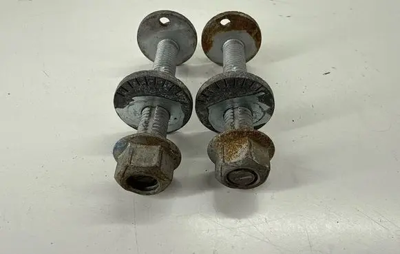Chevrolet Camaro Rear suspension camber bolt 11547215