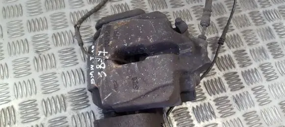 BMW 5 GT F07 Front brake caliper 6024330