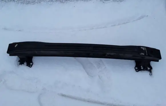 Volkswagen Caddy Front bumper cross member