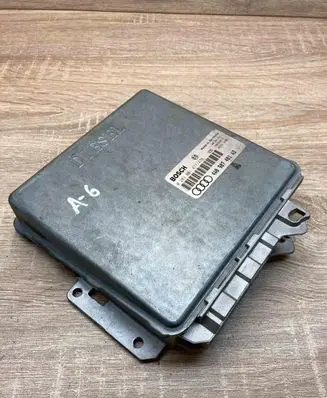 Audi A6 S6 C4 4A Engine control unit/module ECU 4A0907401AD 0281001477 478