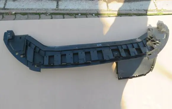 Dacia Dokker Front bumper skid plate/under tray 