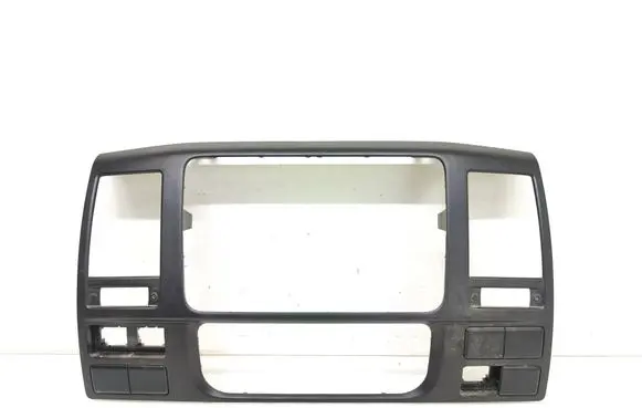 Volkswagen Transporter - Caravelle T5 Radio/GPS head unit trim 7E0857237L