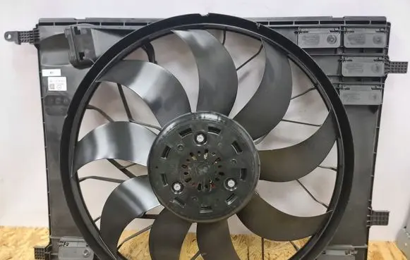 Mercedes-Benz S W223 Electric radiator cooling fan A2239060800