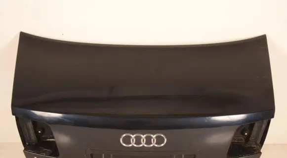 Audi A8 S8 D3 4E Tailgate/trunk/boot lid