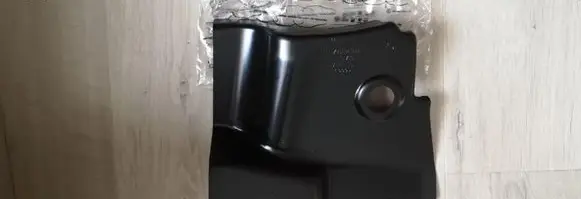 Audi Q5 SQ5 Fender mounting bracket 8r0803087b