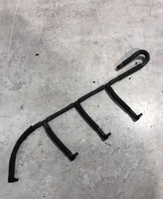 Volkswagen PASSAT B7 Fuel return line/hose 2136300