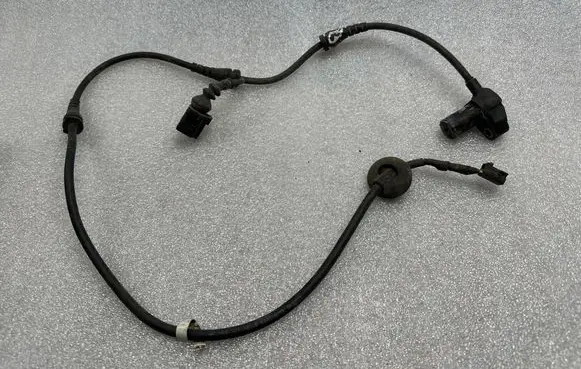 Audi A4 S4 B7 8E 8H ABS brake wheel speed sensor 8e0927803b 0265006818