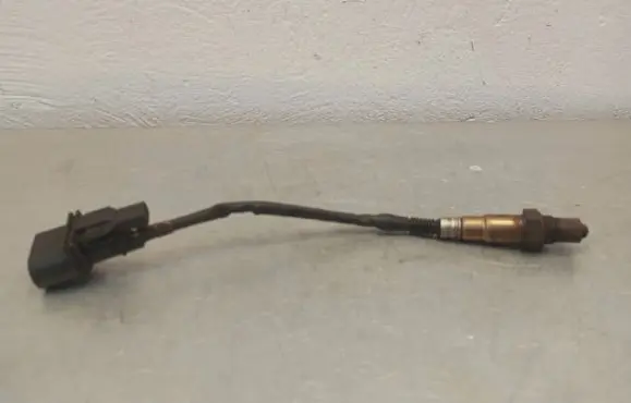 Audi A8 S8 D3 4E Lambda probe sensor 03C906262 0258007177