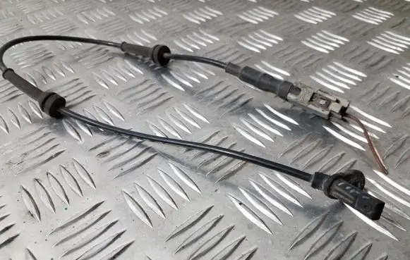 Ford Focus ABS brake wheel speed sensor