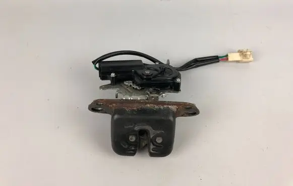 Subaru B9 Tribeca Tailgate/trunk/boot lock/catch/latch