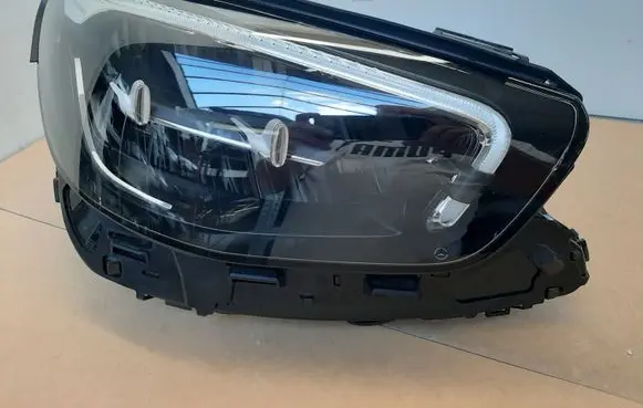 Mercedes-Benz E W213 Headlight/headlamp 2139067609