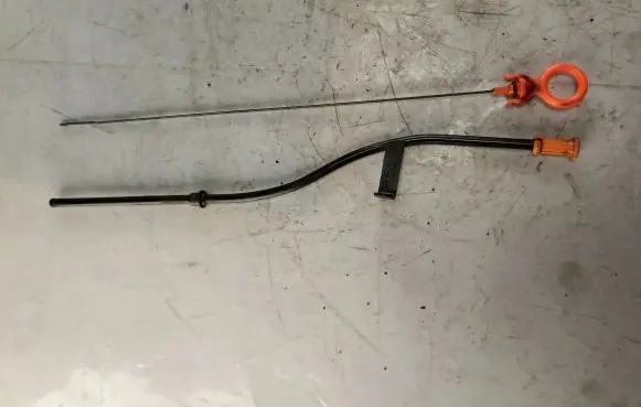Oil level dip stick