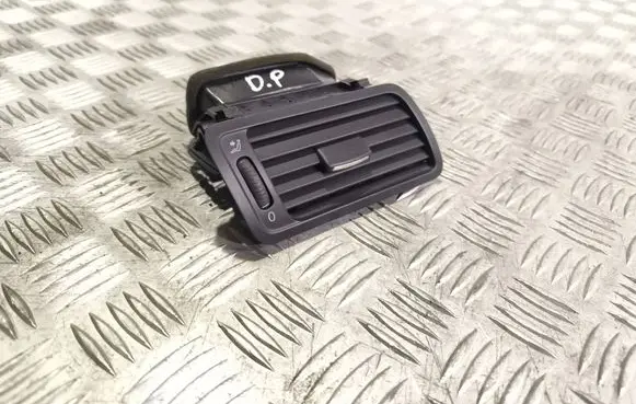 Volkswagen PASSAT B6 Dashboard side air vent grill/cover trim 3C1819702E