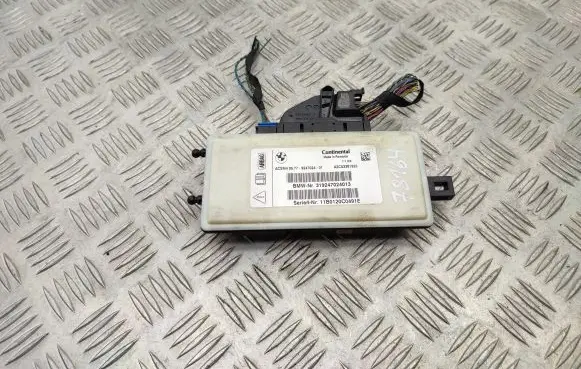 BMW X3 F25 Airbag control unit/module 319247024013 6577924702401 65779247024