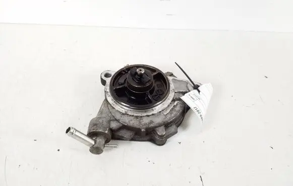 Toyota Urban Cruiser (XP110) Vacuum pump 29300-0W060