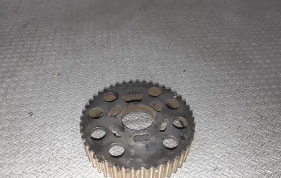 Volkswagen PASSAT B5.5 Camshaft pulley/ VANOS 038109111E