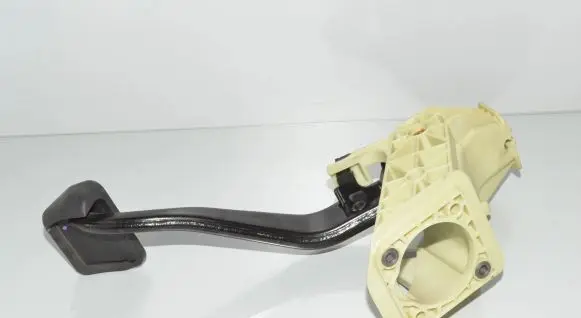 BMW 5 F10 F11 Brake pedal 6782665 6775368