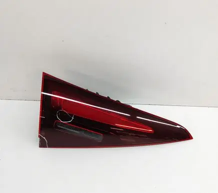 Mercedes-Benz GLE W167 Tailgate rear/tail lights A1679066910