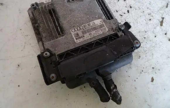 Audi A3 S3 8P Engine control unit/module 8P7907115L